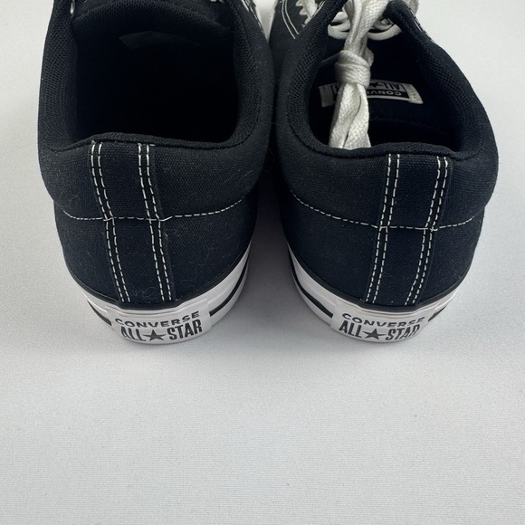 CONVERSE MENS 9.5 CHUCK TAYLOR ALL STAR MALDEN OX LOW TOP STREET SNEAKER SHOES - Picture 7 of 10